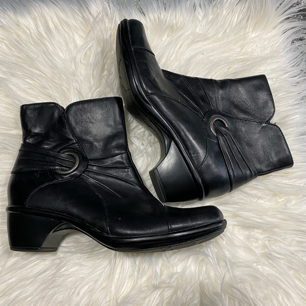 Clarks Black Boots size 8